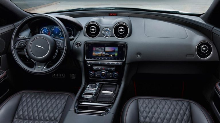 Jaguar XJ MY18 - Cockpit - bei Automagazin Plus