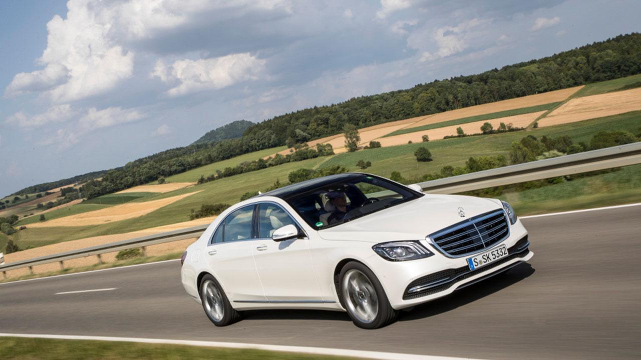 Mercedes-AMG S 65 - in voller Fahrt  - bei Automagazin Plus