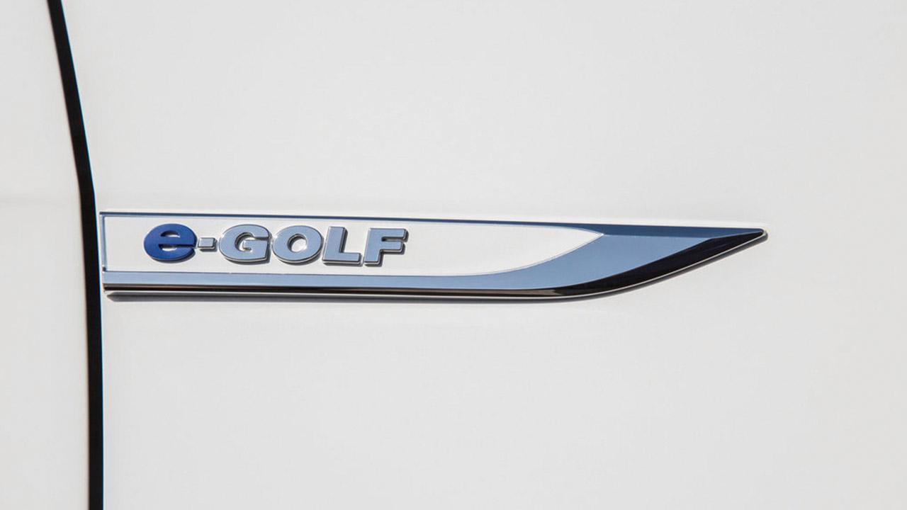 Volkswagen e-Golf - Schriftzug - bei Automagazin Plus