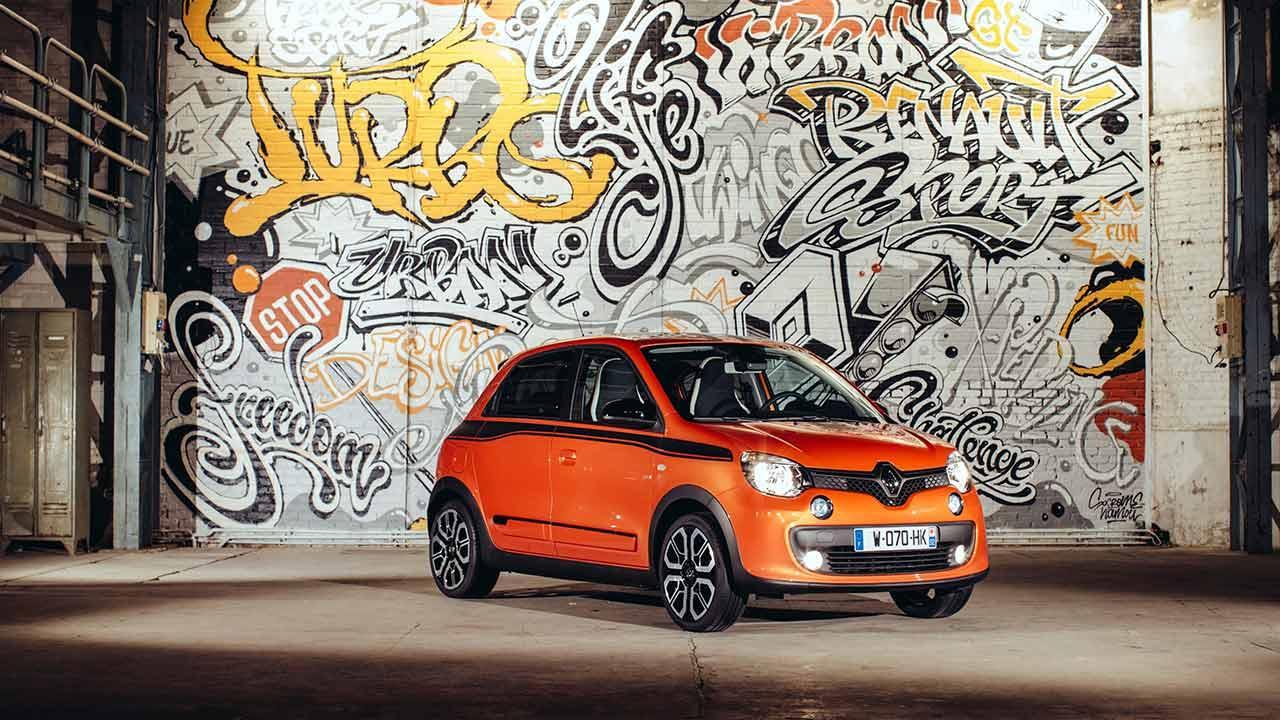 Renault Twingo - in der Halle - bei Automagazin Plus